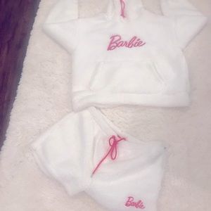 FOREVER 21 BARBIE SHEARLING HOODIE & SHORTS SET